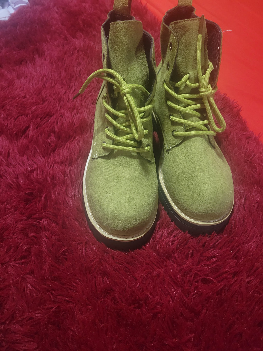 Green lace up ankle boot light weight